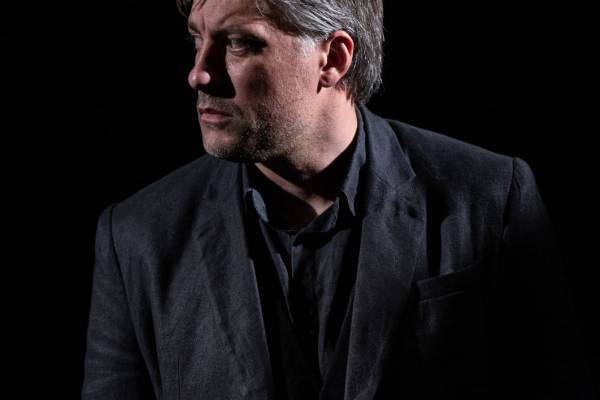 ОПАШКАТА от Захари Карабашлиев